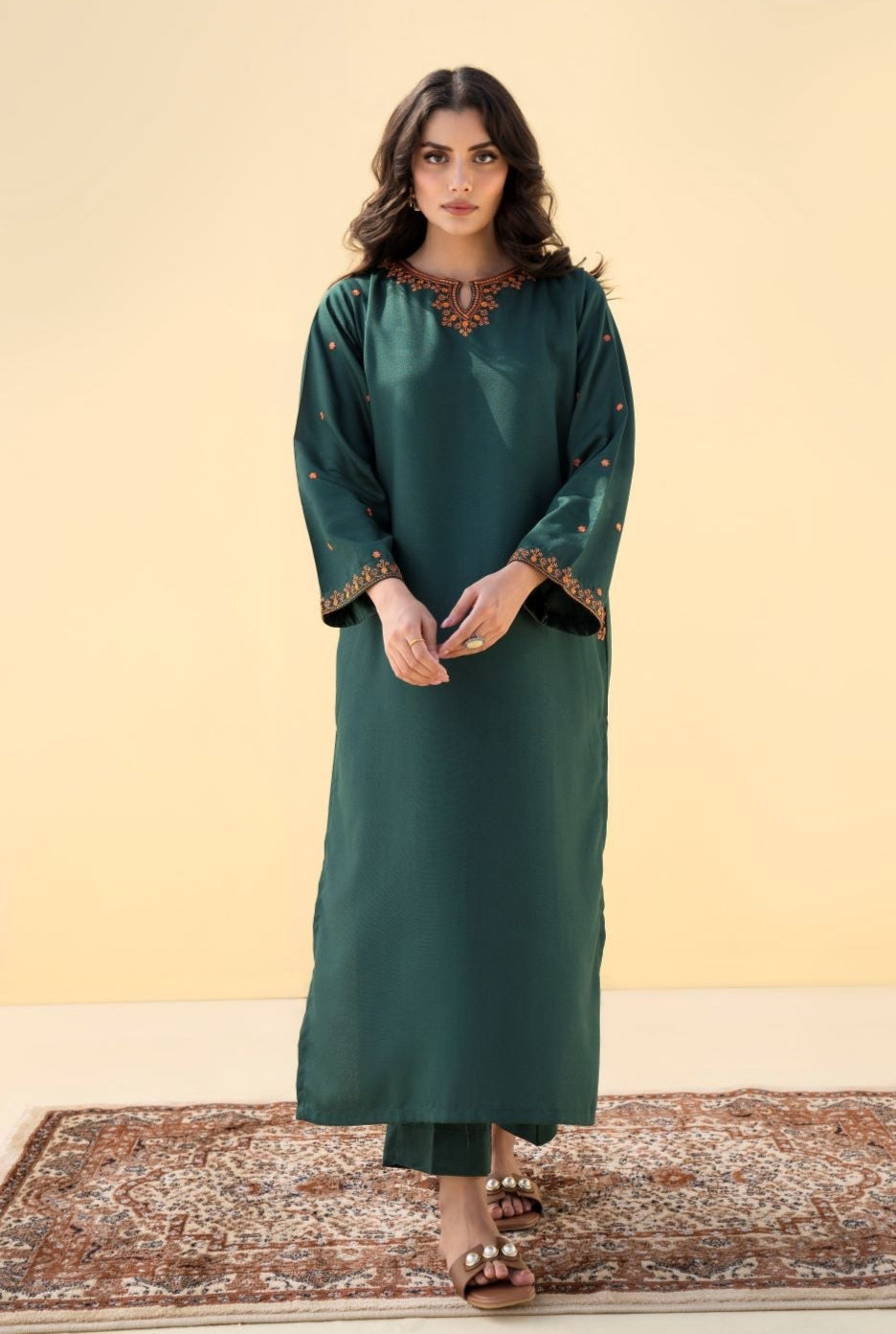 GRACE  EMB LONG LENGHT